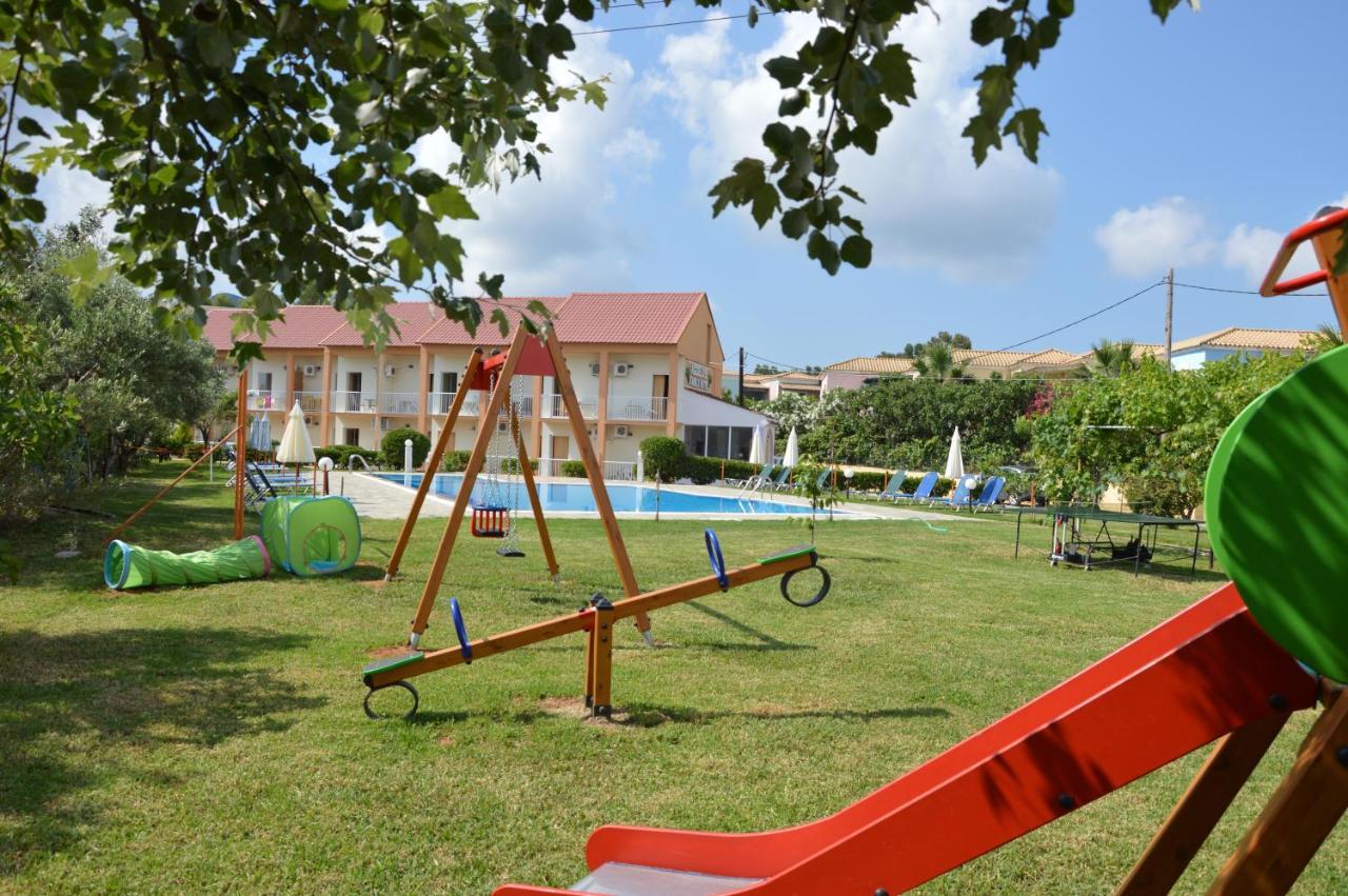 Aggelos Family Aparthotel 2*