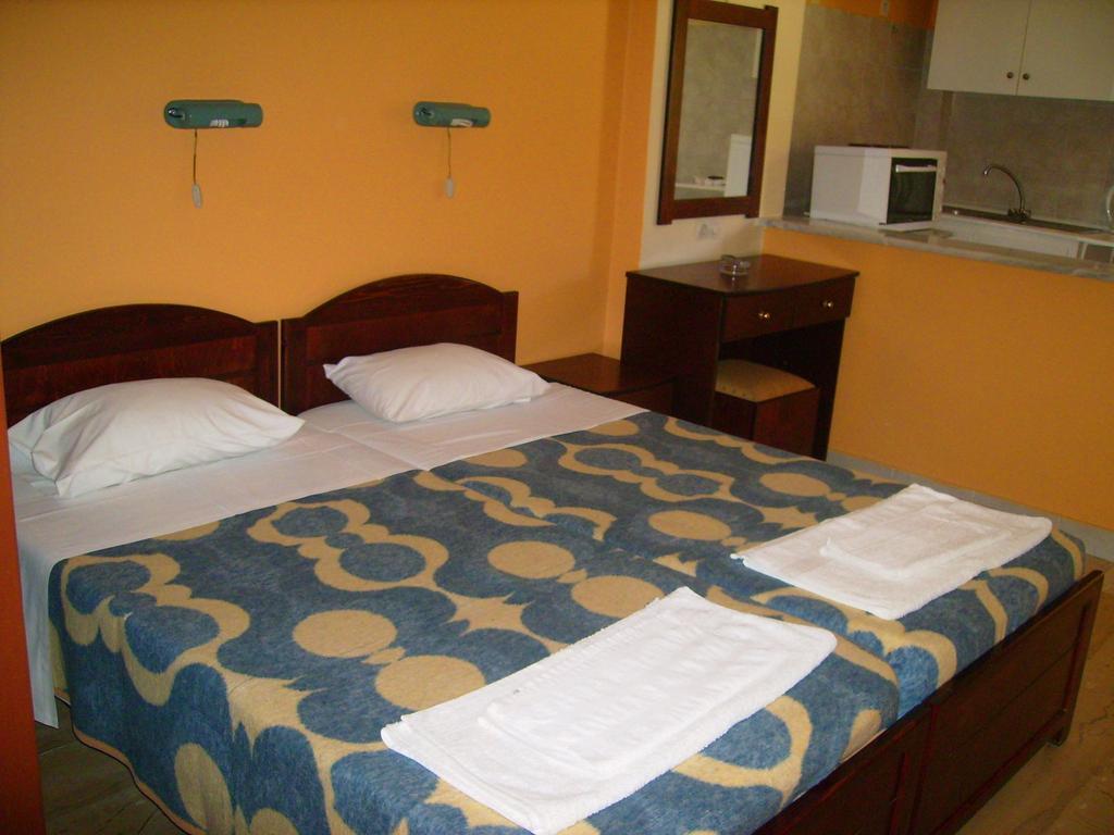 Hotel de apartamente Aggelos Family 2*