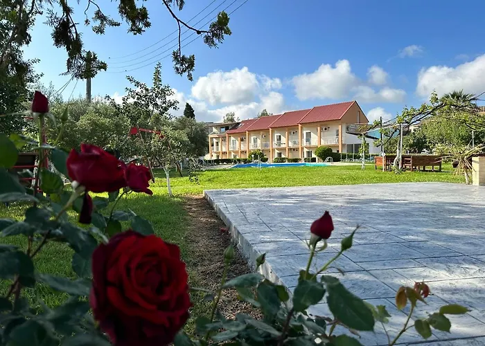 Aggelos Family Hotel